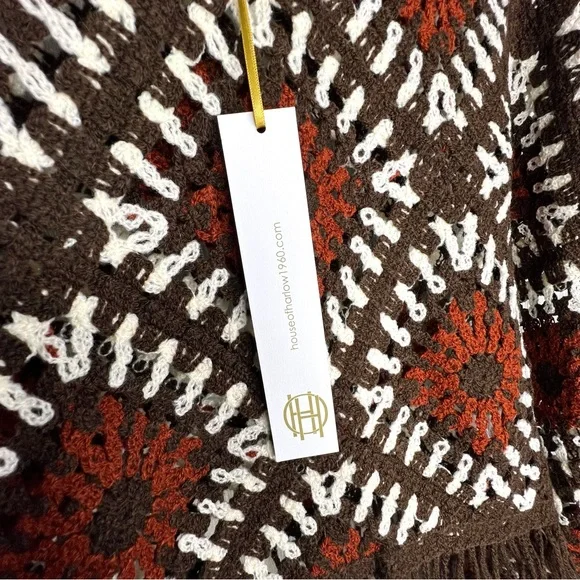 House of Harlow 1960 Crocheted Fringe Shawl - Picture 4 of 6